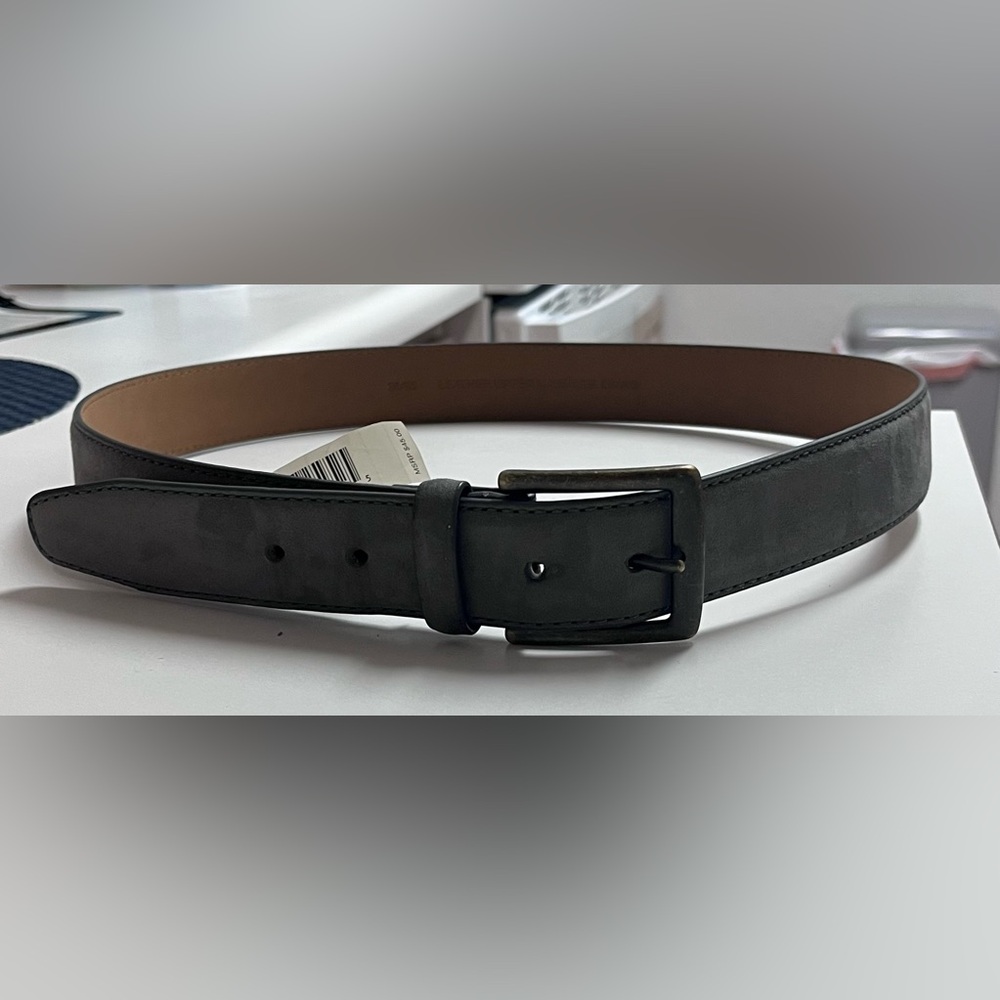 Men's Gray Leather Belt
